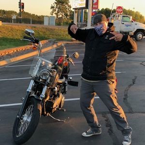 Meet your Posher, Carl